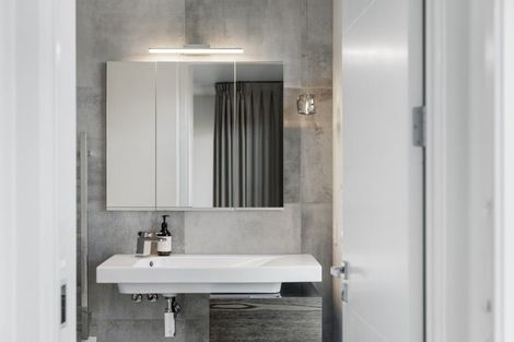 Photo of property in 41 Infinity Drive, Wanaka, 9305