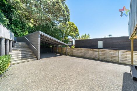 Photo of property in 8g Tawa Street, Eastbourne, Lower Hutt, 5013