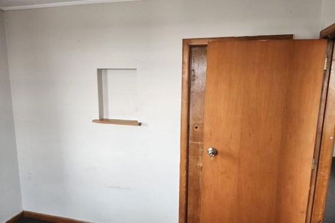 Photo of property in 112 Hansons Lane, Upper Riccarton, Christchurch, 8041