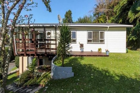 Photo of property in 6c Waterloo Place, Westown, New Plymouth, 4310