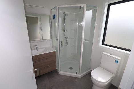 Photo of property in 28 Karearea Avenue, Kenepuru, Porirua, 5022