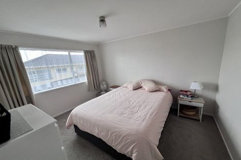 Photo of property in 1/24 Bayview Road, Bayview, Auckland, 0629