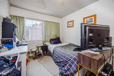 Photo of property in 2/29 Trentham Road, Papakura, 2110