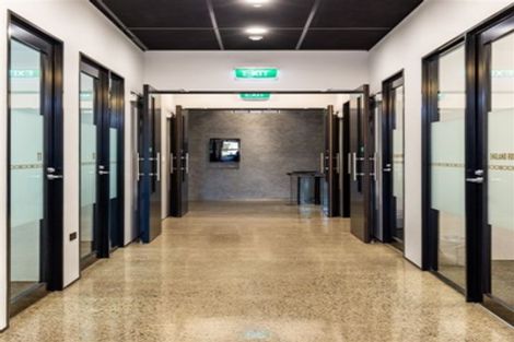 Photo of property in 177a High Street, Oxford, 7430