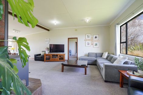 Photo of property in 164 Cameron Road, Lochiel, Winton, 9781