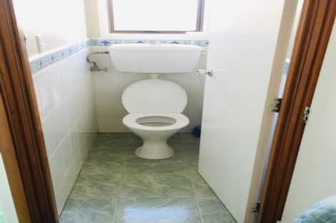 Photo of property in 13 Caringbah Drive, Papatoetoe, Auckland, 2025