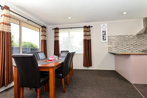 Photo of property in 10 Twickenham Place, Nawton, Hamilton, 3200