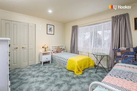 Photo of property in 7 North Foreland Street, Waihola, Milton, 9073