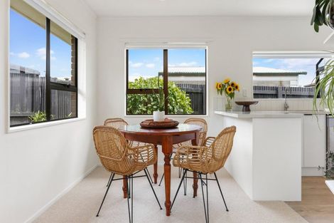 Photo of property in 1/63a Mcintyre Road, Mangere Bridge, Auckland, 2022