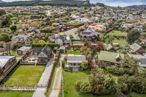 Photo of property in 229 Beacon Point Road, Wanaka, 9305