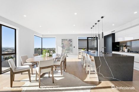 Photo of property in 13 Arawaru Avenue, Wainui, 0992