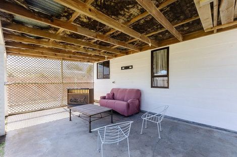 Photo of property in 11 Atua Street, Waikanae Beach, Waikanae, 5036