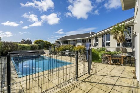 Photo of property in 30 Godley Drive, Scarborough, Christchurch, 8081
