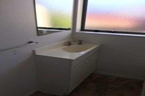 Photo of property in 1/13 Solveig Place, Randwick Park, Auckland, 2105