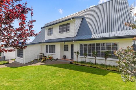 Photo of property in 1 Matua Road, Matua, Tauranga, 3110