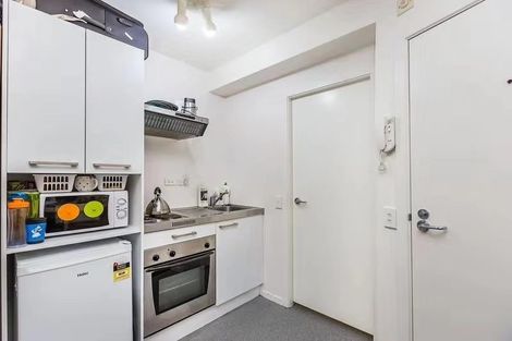 Photo of property in Orange Apartments/victoria Centr, 302/169 The Terrace, Wellington Central, Wellington, 6011