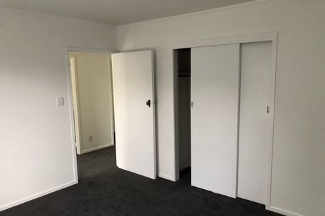 Photo of property in 2/95 Archers Road, Hillcrest, Auckland, 0629