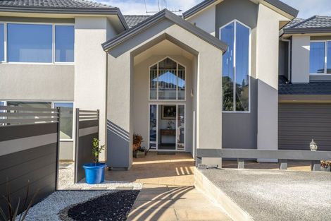 Photo of property in 12 Pendennis Point, Camborne, Porirua, 5026