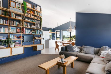 Photo of property in 73 Harding Drive, Papamoa Beach, Papamoa, 3118