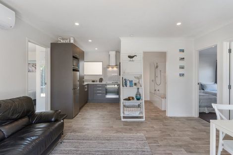 Photo of property in 1437 Clevedon Kawakawa Road, Kawakawa Bay, Papakura, 2585