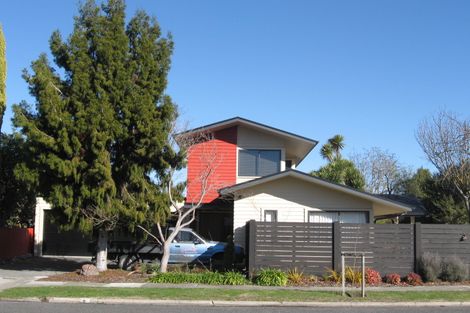 Photo of property in 402 Fitzroy Avenue, Hastings, 4122