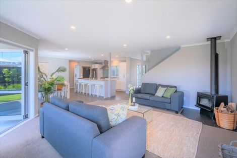 Photo of property in 126 Puka Crescent, Matarangi, Whitianga, 3592