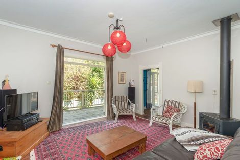 Photo of property in 12 Karioi Crescent, Raglan, 3225