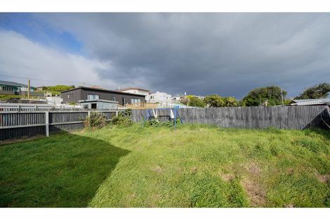 Photo of property in 11 Boyne Street, Clifton, Invercargill, 9812