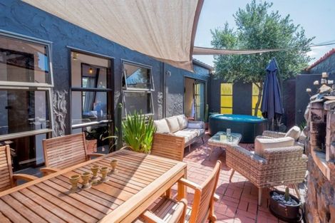 Photo of property in 86 Field Way, Waikanae Beach, Waikanae, 5036