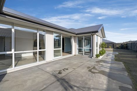 Photo of property in 4 Andesite Drive, Rolleston, 7614