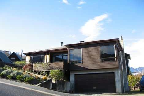 Photo of property in 17 Dublin Street, Queenstown, 9300