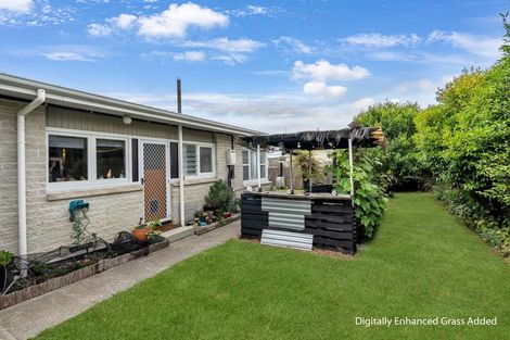 Photo of property in 243 Kenilworth Road, Mayfair, Hastings, 4122