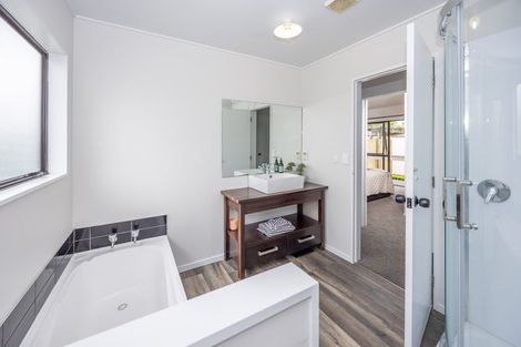 Photo of property in 6265 Great South Road, Horotiu, Hamilton, 3288