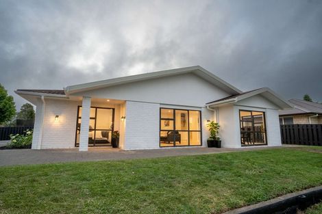 Photo of property in 43 West Street, Pukekohe, 2120