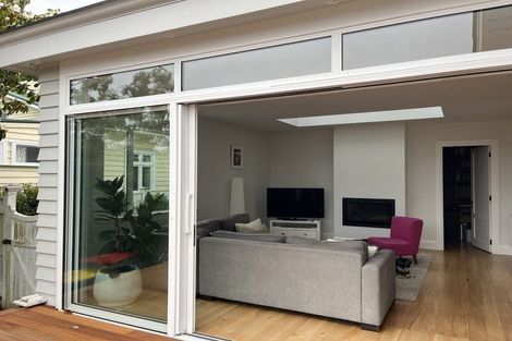 Photo of property in 64 Cashmere Avenue, Khandallah, Wellington, 6035