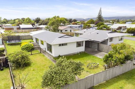 Photo of property in 6b Sharda Grove, Paraparaumu Beach, Paraparaumu, 5032