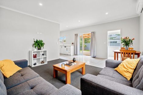 Photo of property in 98 Fawcett Street, South Dunedin, Dunedin, 9012