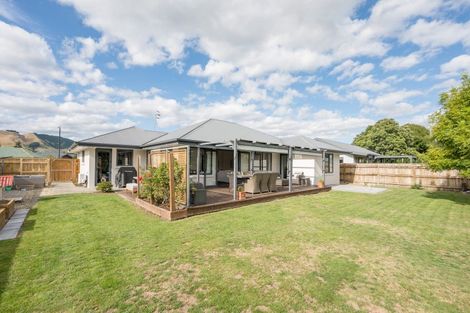 Photo of property in 19 Ben Nevis Crescent, Brightwater, 7022