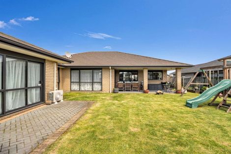 Photo of property in 15 Carroll Place, Owhata, Rotorua, 3010