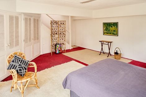 Photo of property in 5 Tui Road, Days Bay, Lower Hutt, 5013