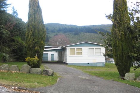 Photo of property in 25 Mata Place, Kinloch, Taupo, 3377