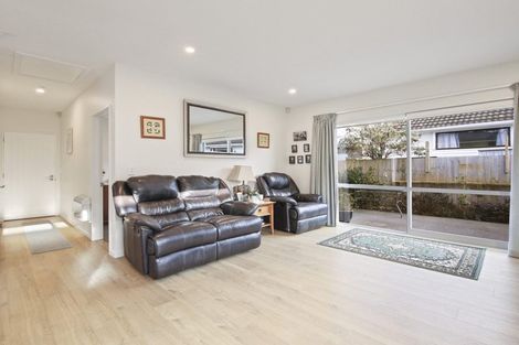 Photo of property in 1/363 Avonhead Road, Avonhead, Christchurch, 8042