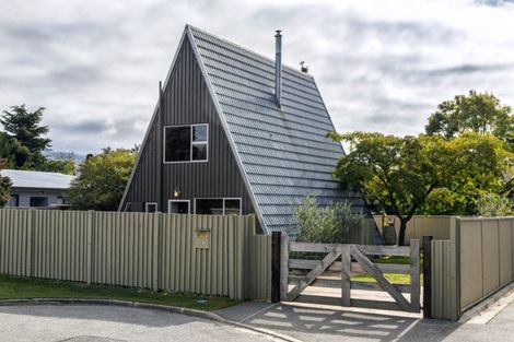 Photo of property in 16 Kirtle Place, Cromwell, 9310