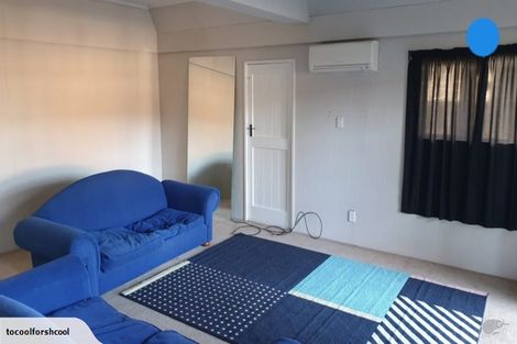 Photo of property in 219 Royal Road, Massey, Auckland, 0614