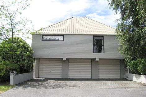 Photo of property in 3 Gatonby Place Avonhead Christchurch City
