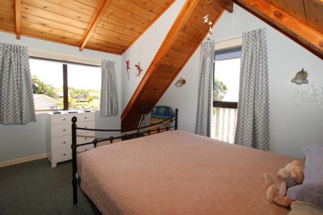 Photo of property in 20 Hilldale Crescent, Kuaotunu West, Whitianga, 3592