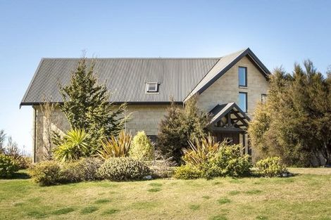 Photo of property in 19 Matheson Crescent, Albert Town, Wanaka, 9305