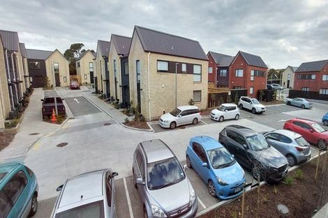 Photo of property in 2/125b Metcalfe Road, Ranui, Auckland, 0612