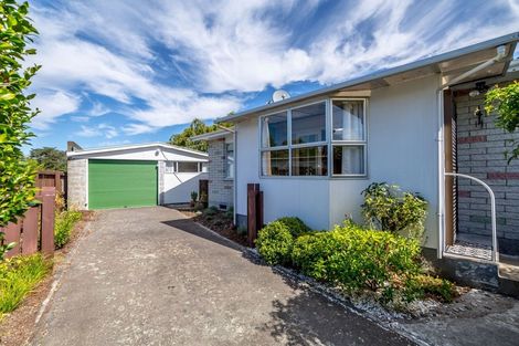 Photo of property in 5a Fairbrother Street, Carterton, 5713