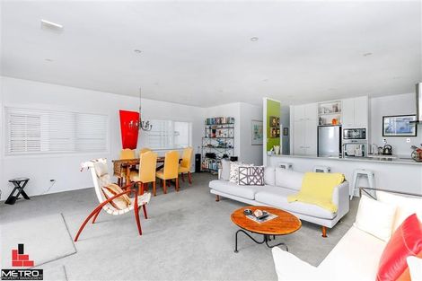 Photo of property in 56 Hackett Street, Saint Marys Bay, Auckland, 1011